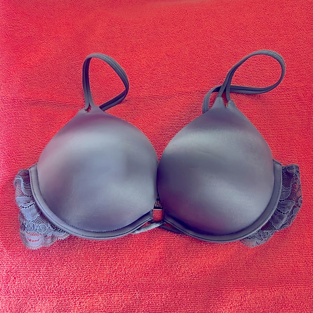 Victoria Secret Bombshell Bra